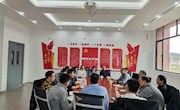 学院党委书记丁国华深入经济管理学院开展调研指导工作