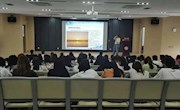 学党史、话脱贫、感党恩——脱贫攻坚先进事迹报告会