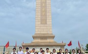 经管学院党总支开展“清明祭英烈 素手绘纯色”主题党日活动