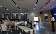 企业导师引领学徒制新风潮，共筑电商直播人才高地